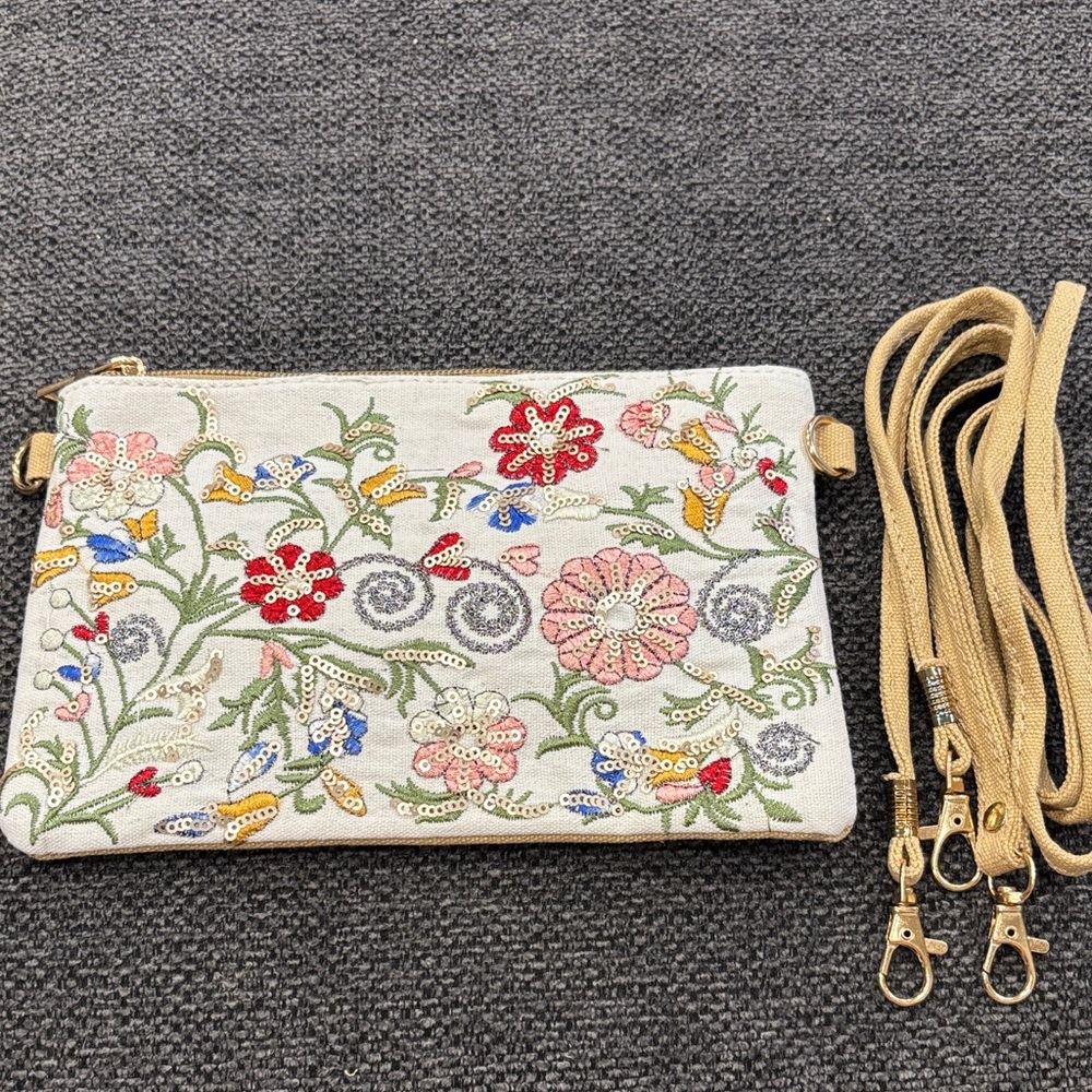 Unbranded adorable embroidered and sequin bag/ wristlet
